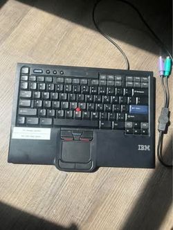 IBM USB Keyboard with TrackPoint & Touchpad
