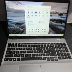 The Dell Precision 3551 is a 15.6-inch mobile workstation designed for performance, featuring 10th Gen Intel Core I5 NVIDIA Quadro P620 graphics, and 