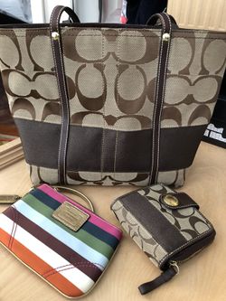 Authentic coach accessories