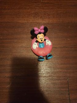 Minnie Mouse Disney Figure with Pool Float