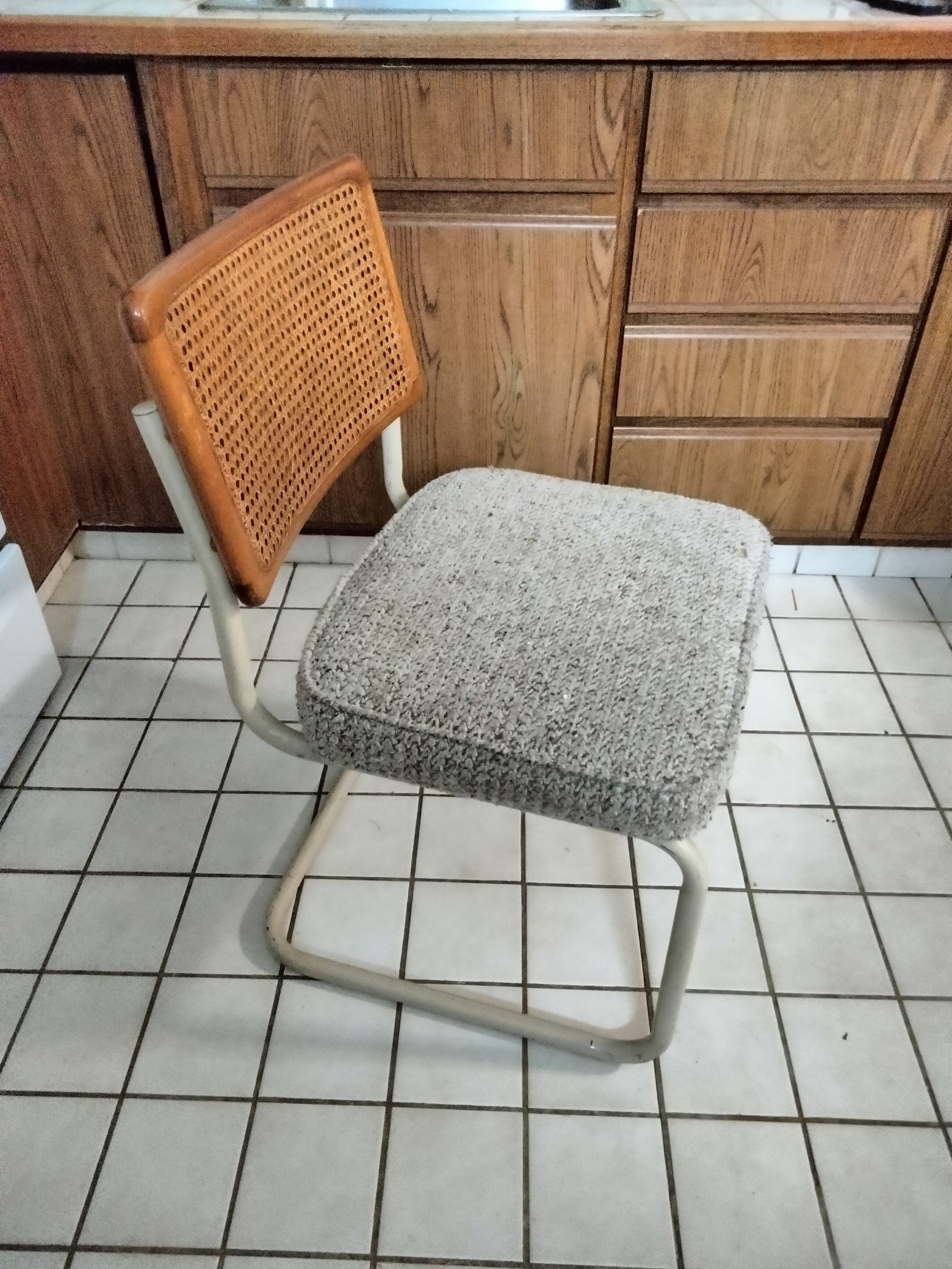 Set Of 4 Chairs 