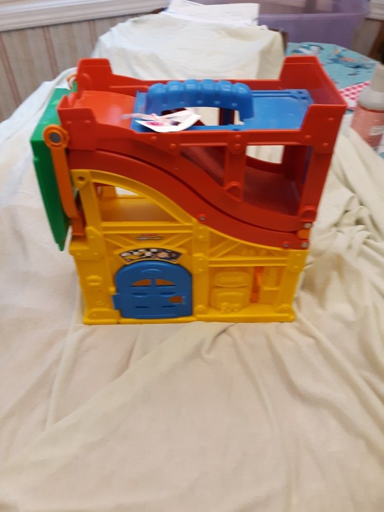 Fisher Price Road And Garage