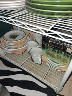Christmas  dish set