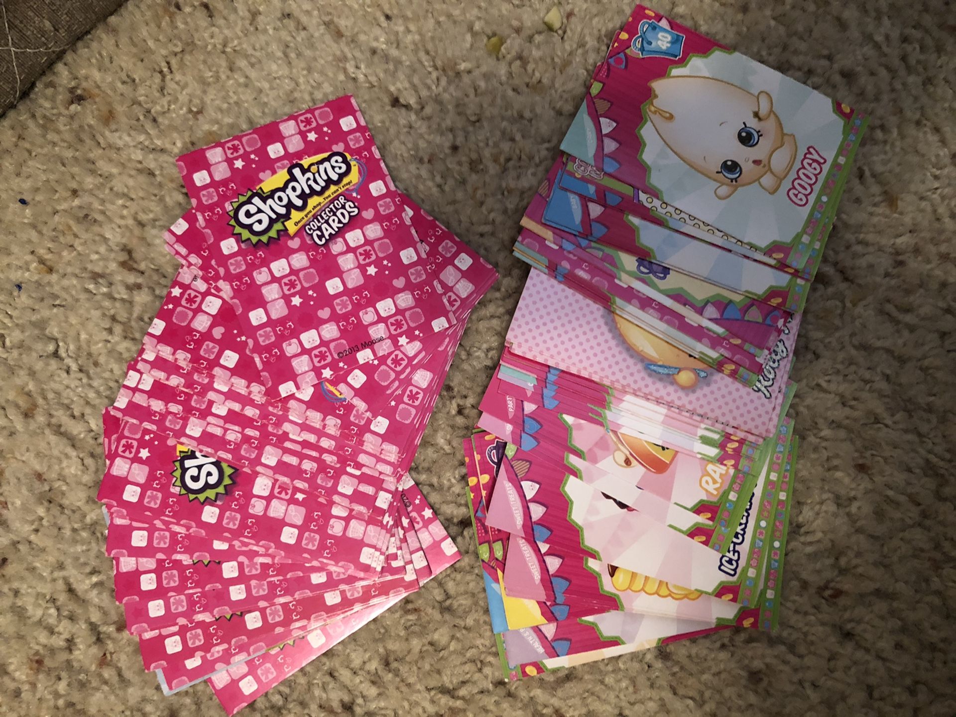 Shopkins collector cards