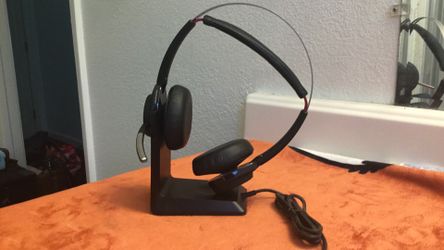 Poly Voyager 4320 UC Wireless Stereo Headset with Charging Stand