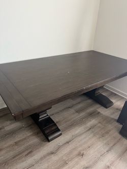 Big dinning table with Bench
