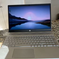 Hp pavilion touchscreen laptop 15.6”