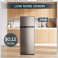 7.7 Cu.Ft. Refrigerator with Freezer, Double Door, (small cosmetic damage )B-3