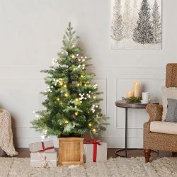 Pre-Lit Green Christmas Pine Tree with Wood Pot,3.9Ft,AP2460