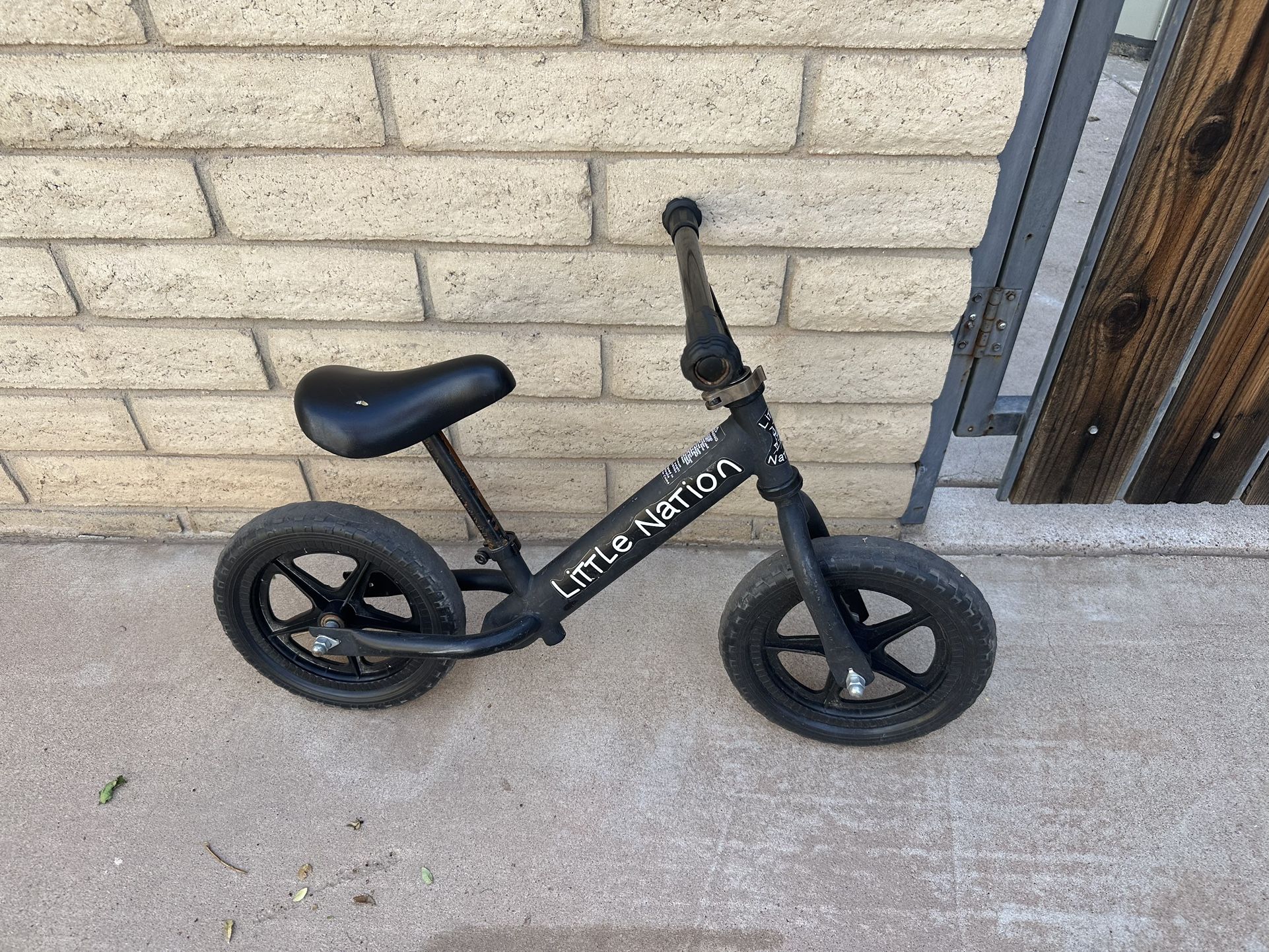 Little Nation push Bike