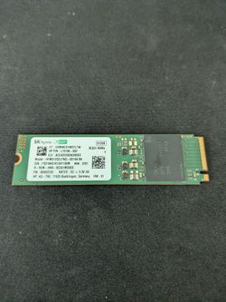 SK hynix 512 GB NVME M.2 SSD