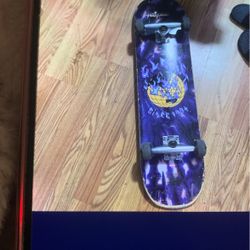 globe skateboard