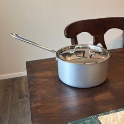 All Clad MC2 3.5qt Pot