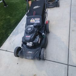 Self Propelled Craftsmens Lawnmover