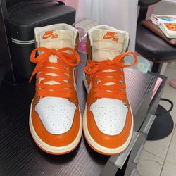 Nike Air Jordan 1 Retro High OG Starfish :size Youth 9