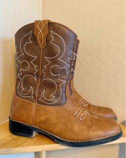 Brown western cowboy boots for kids