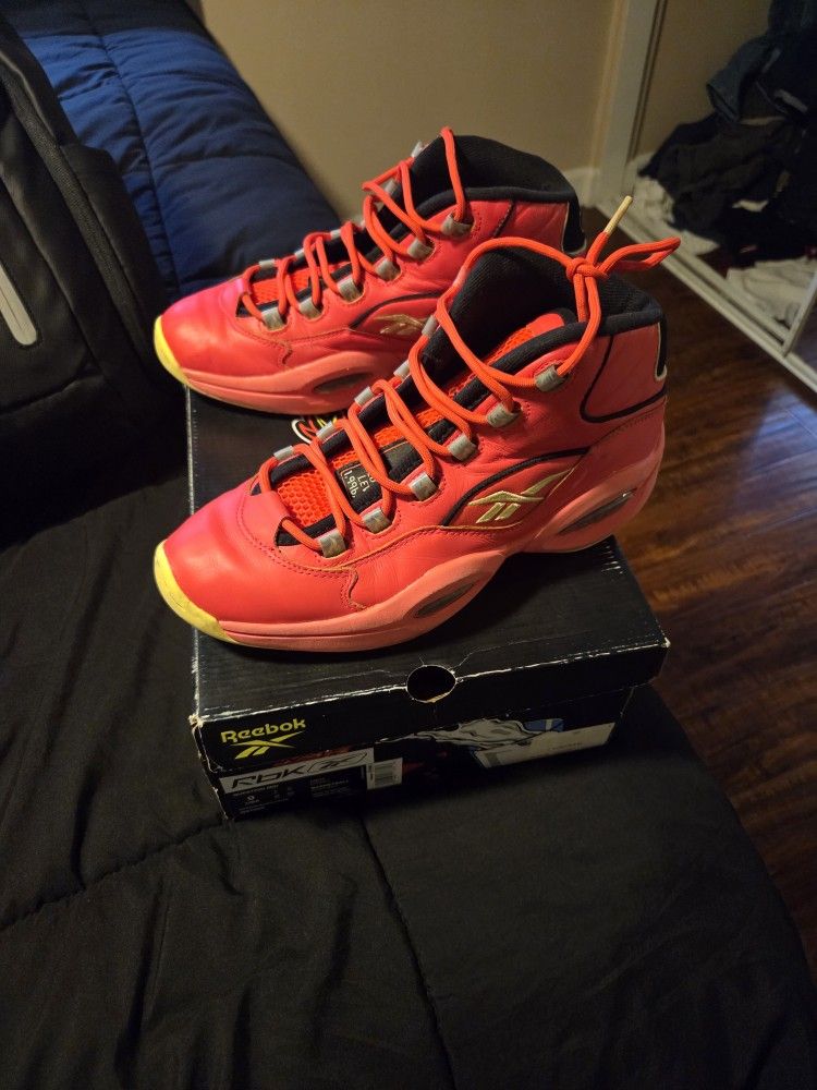 Reebok  Question Mid 