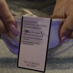 Victoria's Secret Incredible Essential Leggings