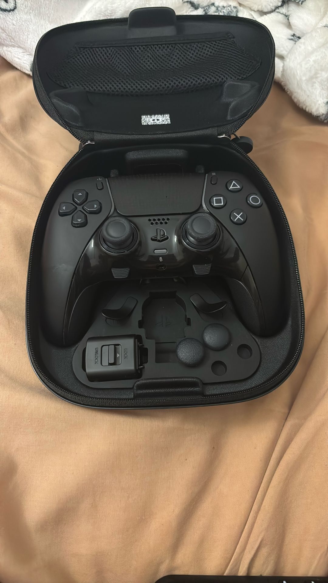 All Black Dual Sense Edge