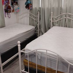 2 Twin White Metal Beds