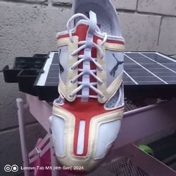 Puma c size 10. Track Spike.