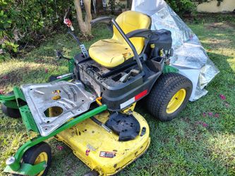 Zero turn johndeere