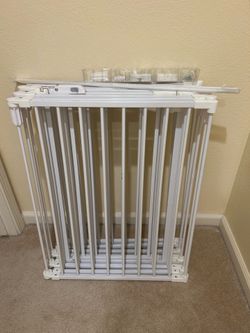 Dog or Child Gate or Playpen