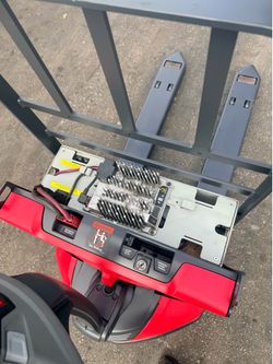 Pallet Jacks