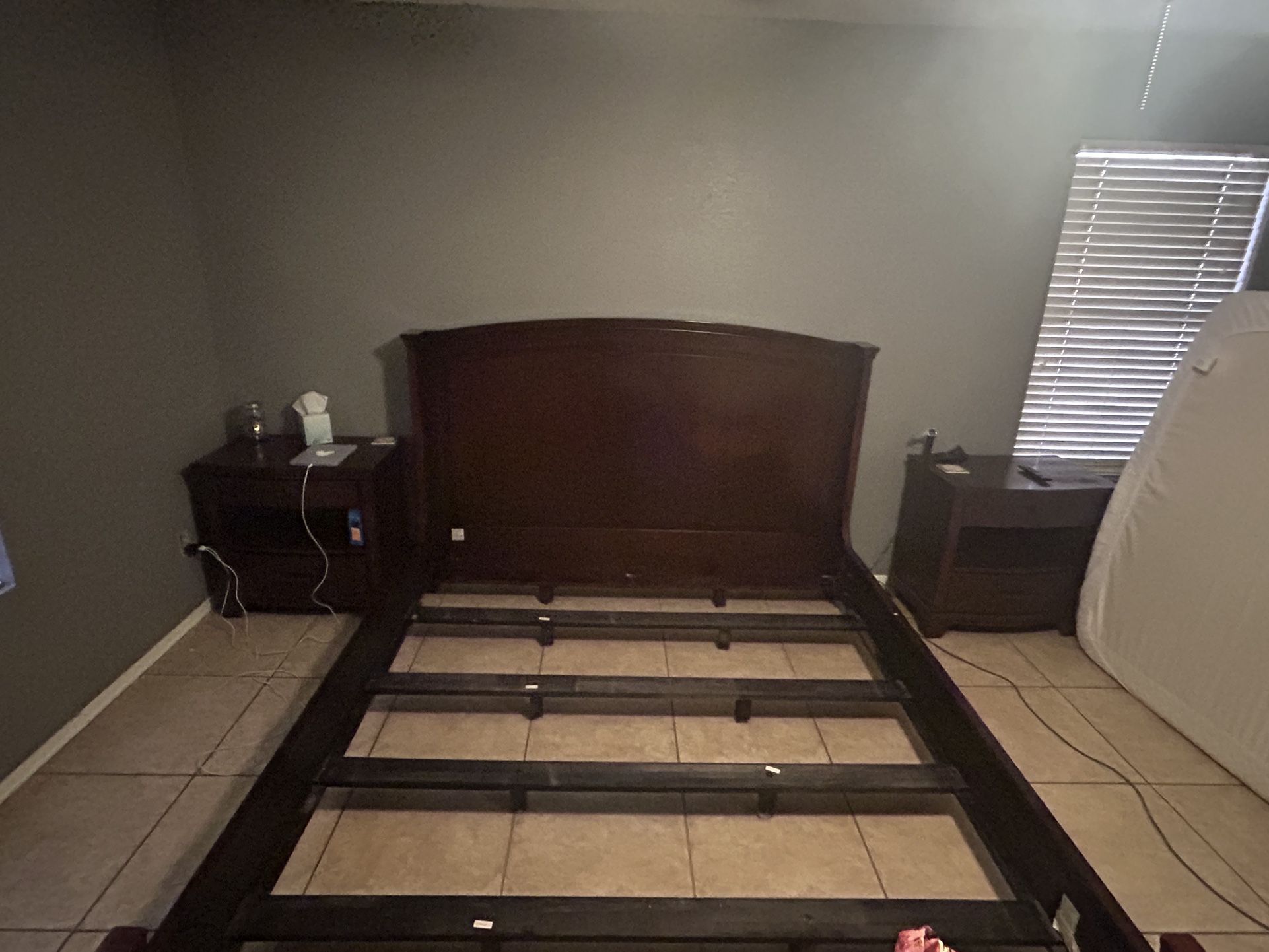 King Bedroom Set