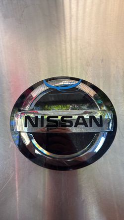 Mirror Front Grille Emblem For Nissan 2020-2022 Sentra Versa Radar 62890-6LH0A