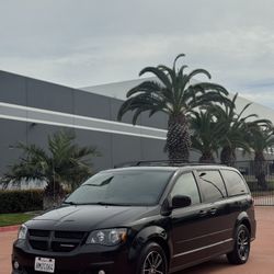 2017 DODGE CARAVAN