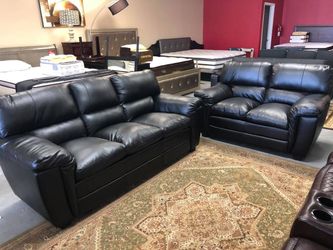 BRAND NEW SOFA AND LOVE SEAT