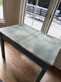 Kids Wood table - Price Drop!