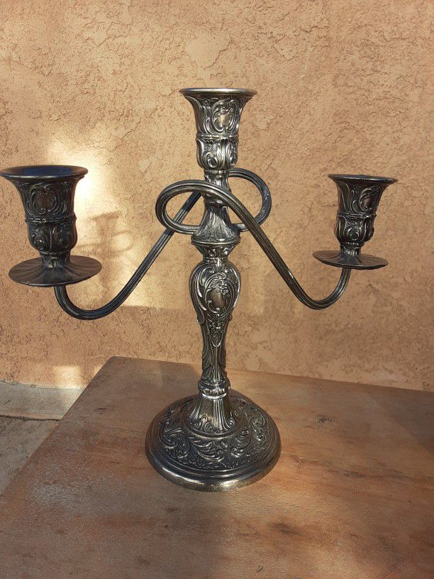 Vintage Beautifully Detailed Silver Candelabra By WM Rogers 316