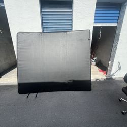 Bed Cover  Chevy Silverado 1500 Custom 