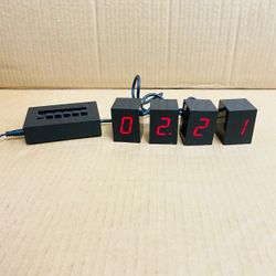 VTG Areaware Open Edition Clock by Jonas Damon - Untitled Numbers Alarm Clock