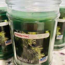 Candle Jar’s 6 Pine Scent 1 Moolit Snow 15OZ Each Jar 