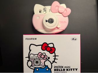 Hello Kitty Fujifilm Instax Mini Camera – Complete in Box – Collectible