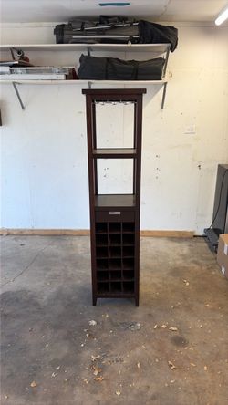 Wine tower
