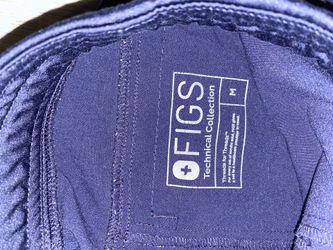 Men’s size Medium navy blue figs scrub pants