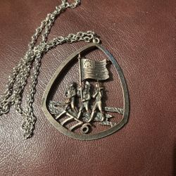Pendant 1776 Bicentennial 