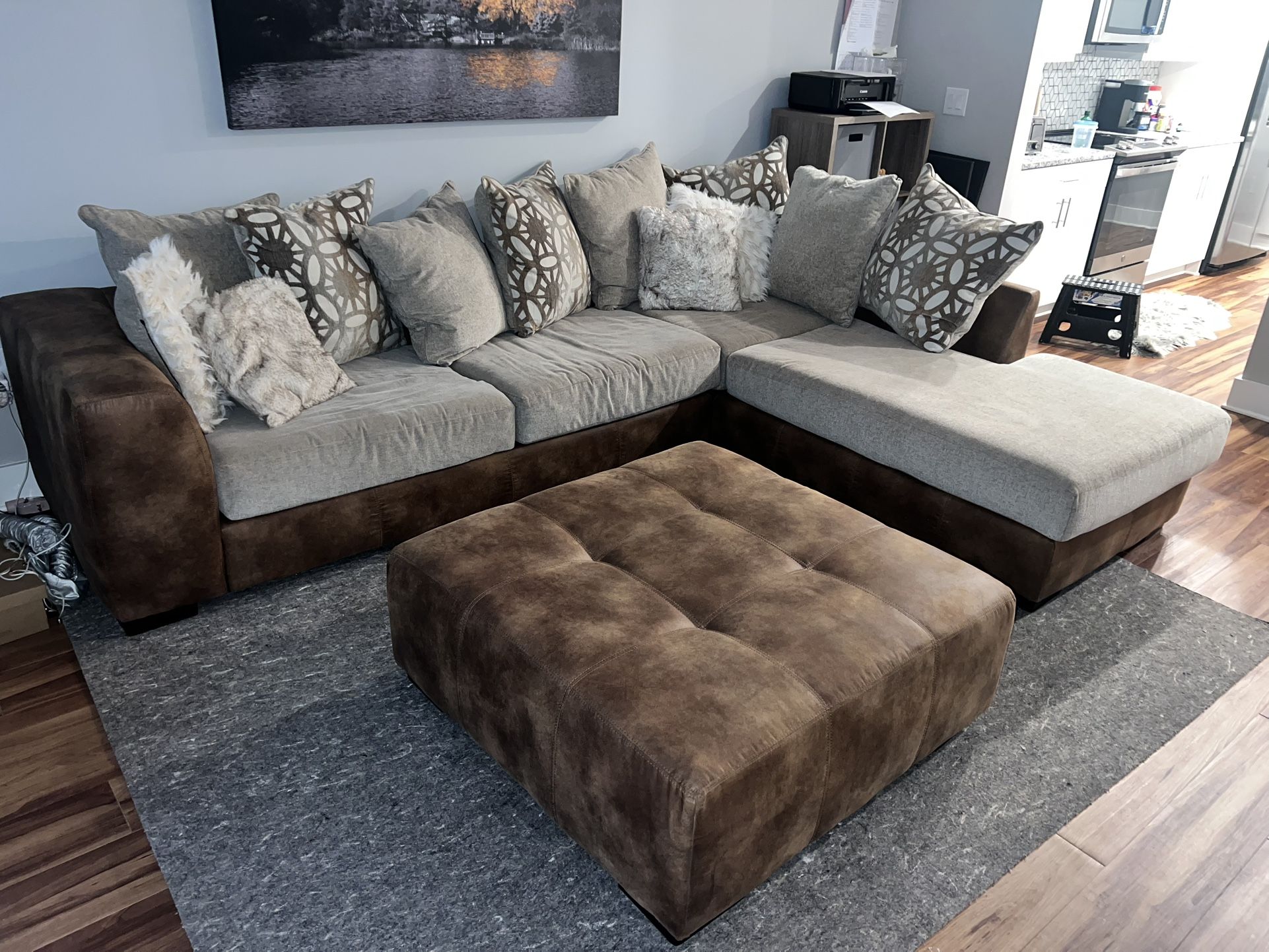 Like-New Sectional & Ottoman for Sale – Must Go!