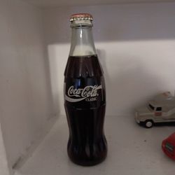 1993 Unopened 8onz Coke Bottle 