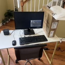 Dell Computer Complete Set