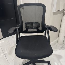 Black Mesh Office Chair