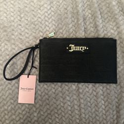Juicy Couture Wristlet