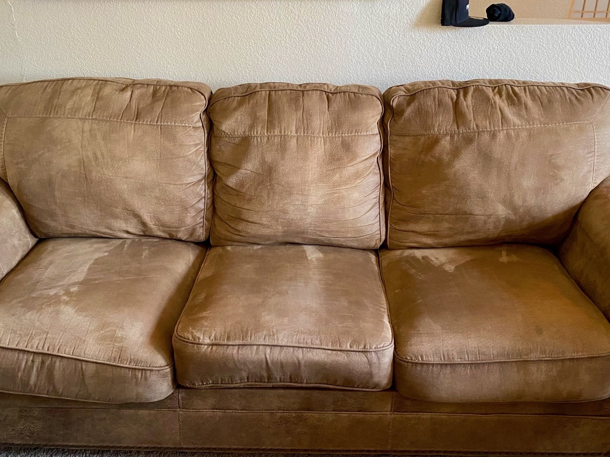 FREE couch!!