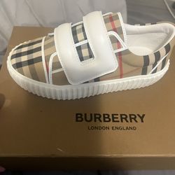 Burberry Strap Shoe Kids Size 1 US