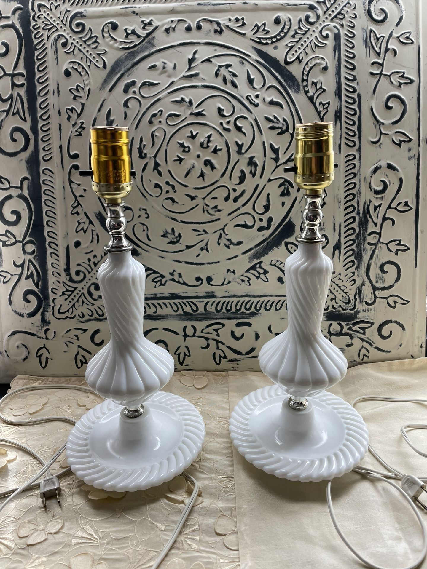 Milk Glass Vintage White Swirl Table Lamp Set 