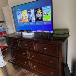 Porter 7 Drawer Dresser and Mirror